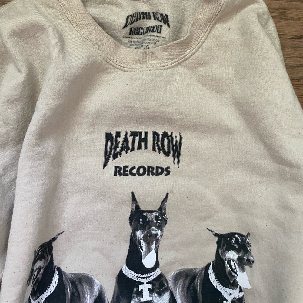 Crewneck - Picture 2 of 3